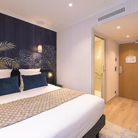 Tourisme Avenue Szálloda 4*