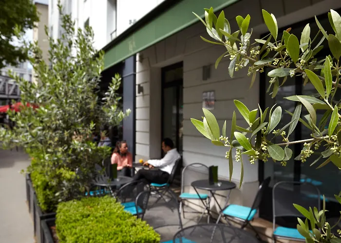 ホテル Tourisme Avenue 4*