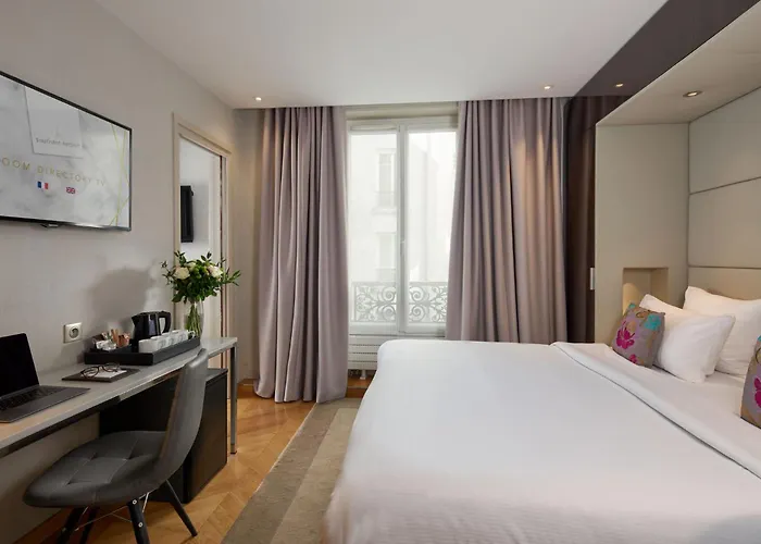 Tourisme Avenue 4* パリ