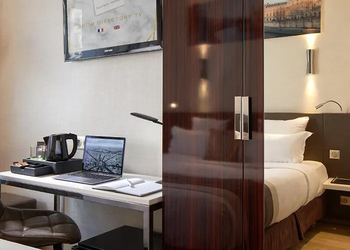 ホテル Tourisme Avenue 4*