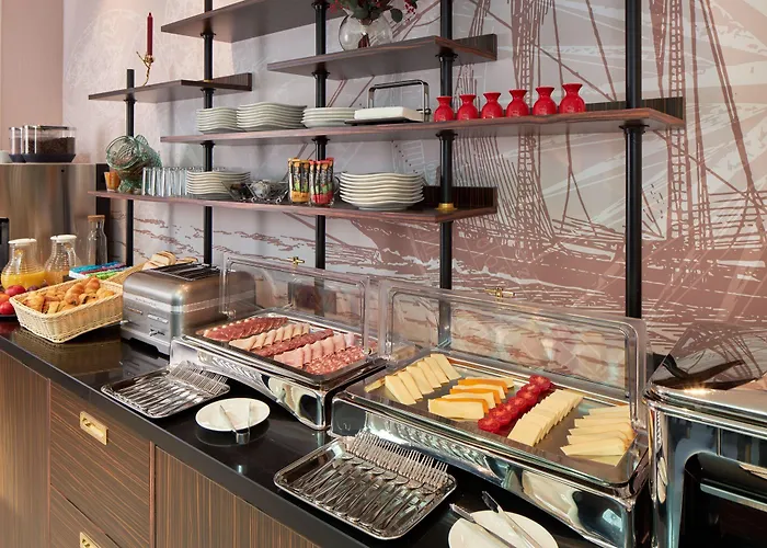 Tourisme Avenue ホテル 4*